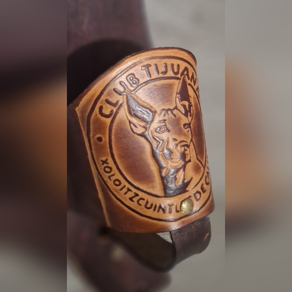 Tooled Leather Beer Bottle Hip Holder-Holster Dog Rottweiler? Vintage? - Picture 7 of 8